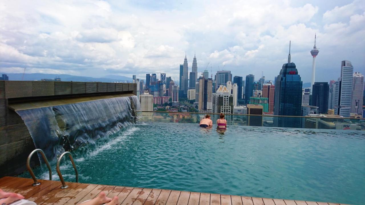 Regalia Suites Infinity Pool Kuala Lumpur Esterno foto