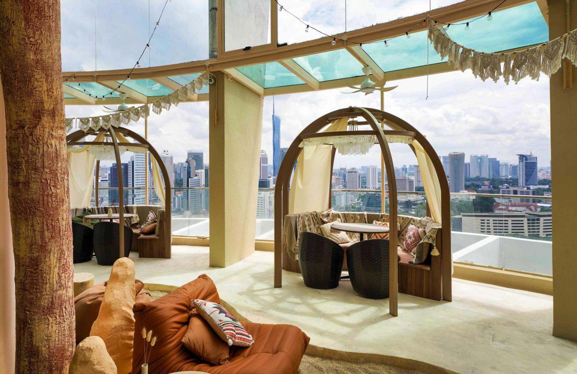 Regalia Suites Infinity Pool Kuala Lumpur Esterno foto